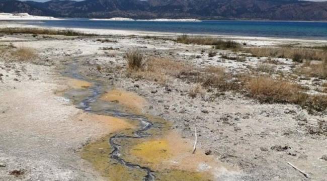 Salda Gölü’nde kanalizasyon tartışması