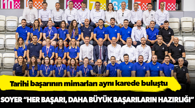 Tarihi başarının mimarları aynı karede buluştu