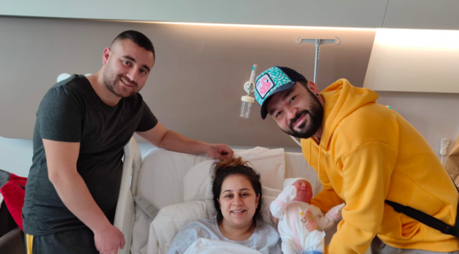 Tek Tüple Gelen Bebek Sevinci