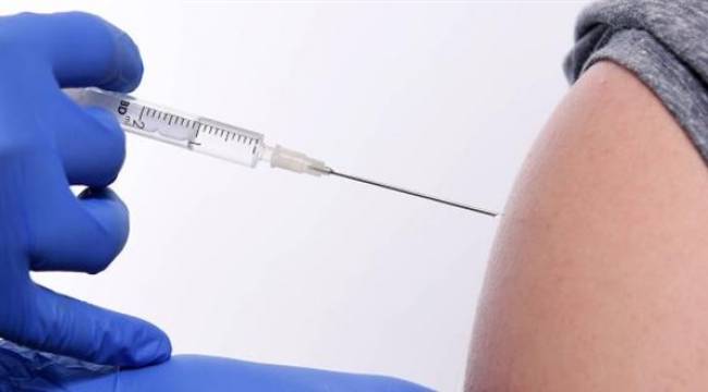 Aşı olmayan öğretmenlerden 'gerekçe' istendi