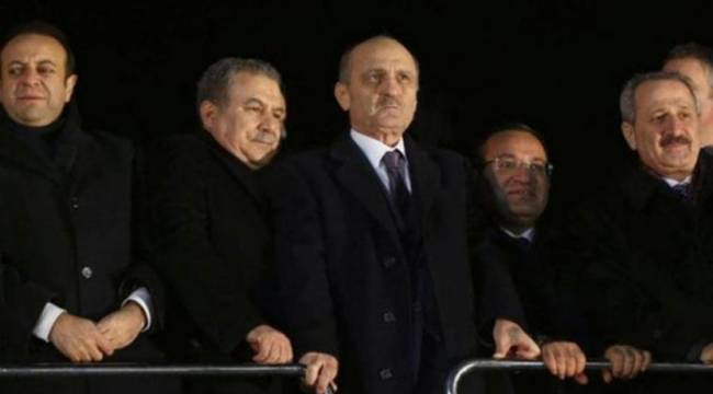 Bayraktar'dan AKP'ye gönderme: 'Açıkgözler, tatlı su kurnazları...'