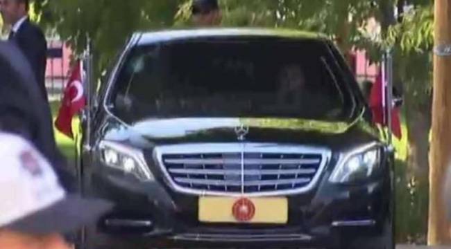 Erdoğan’ın makam aracı ziyaret ettiği ülkelere kargo uçaklarıyla götürülüyormuş