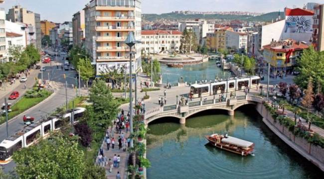 Kiralar yüzde 40 arttı, öğrenciler isyan etti: Artık yaşamamız başlı başına lüks