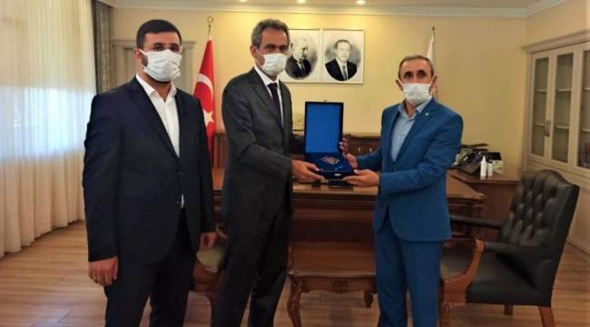 Milli Eğitim Bakanı, Hüda-Par temsilcilerini kabul etti