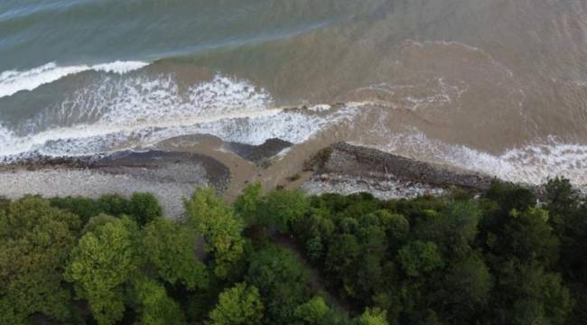 Sel bölgesinde salgın hastalık arttı, denize girmek yasaklandı