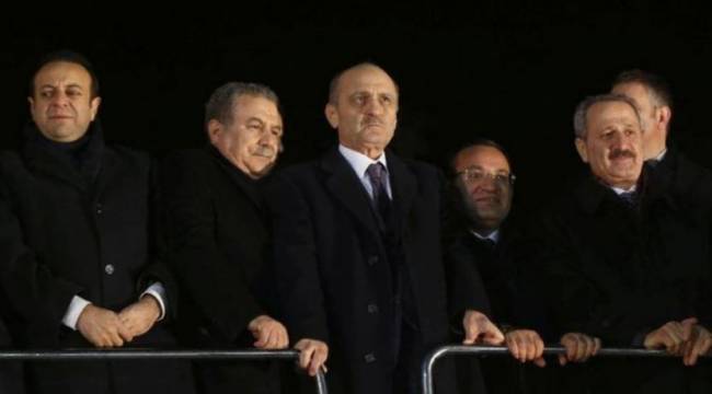 'Tapeler doğru' diyen eski bakan Bayraktar'dan yeni açıklama