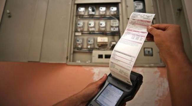 Bakan Dönmez açıkladı: "11 ilde 194 bin 97 abonenin elektriği kesildi"