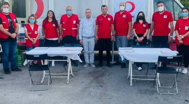 Buca Kızılay ve Serkan Hamza’dan kan verme etkinliği