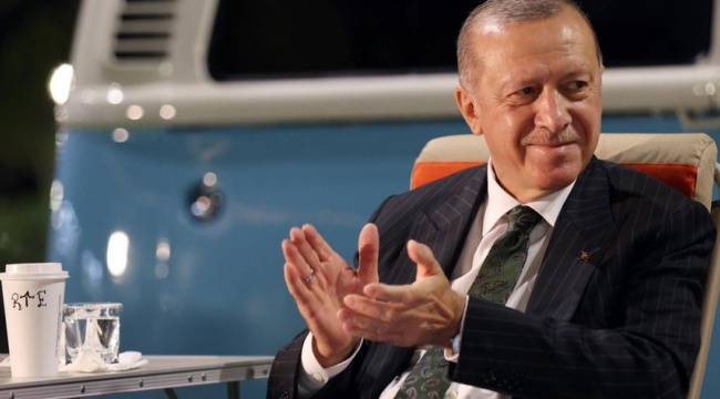 "En beğenilen siyasetçi" anketinde Erdoğan 3. sırada