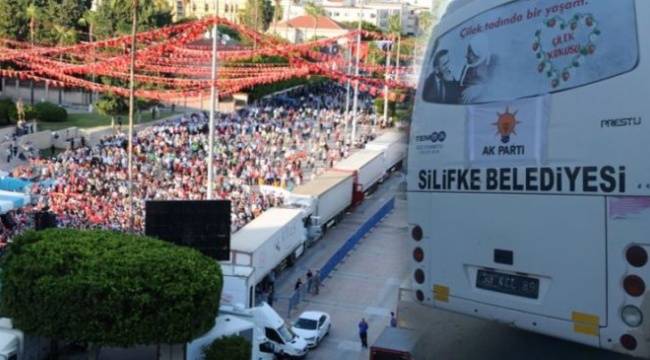 Erdoğan'ın mitingi dolmayınca AK Partili belediye harekete geçti: Belediye çalışanlarını alana getirdi!