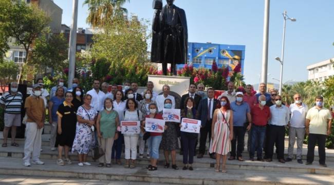 Evren Tezcan: “Umudun adı, ülkemizi kurtaran ve kuran Cumhuriyet Halk Partimiz 98 yaşında”