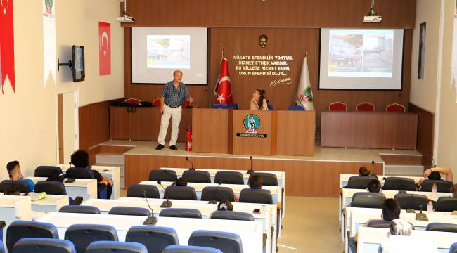 Ödemiş Belediyesi’nde stajyer öğrencilere iş sağlığı ve güvenliği eğitimi