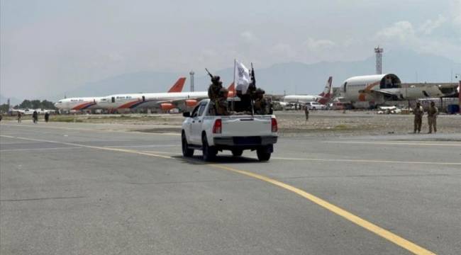 Taliban'dan uluslararası uçuşların devam etmesi için çağrı