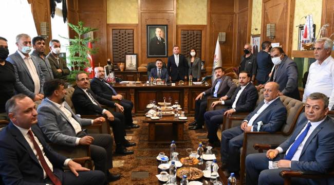 Tarım ve Orman Bakanı Dr. Bekir Pakdemirli Bayındır’daydı