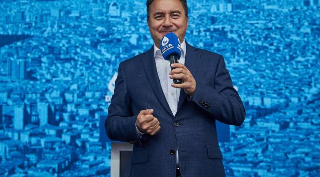 Ali Babacan: Maç çoktan bitti, Erdoğan uzatmaları oynuyor