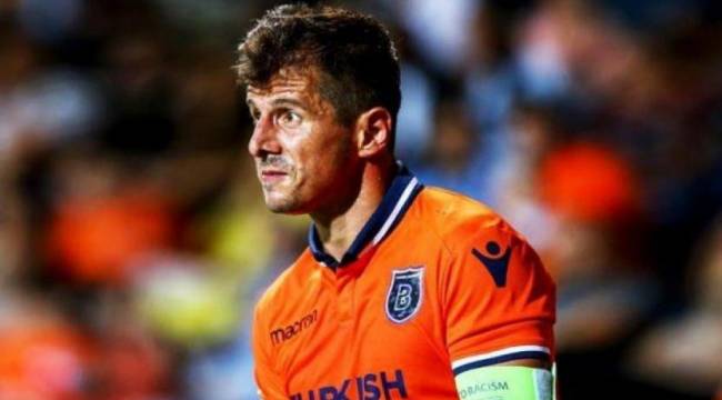 Başakşehir'in teknik direktörü Emre Belözoğlu oldu