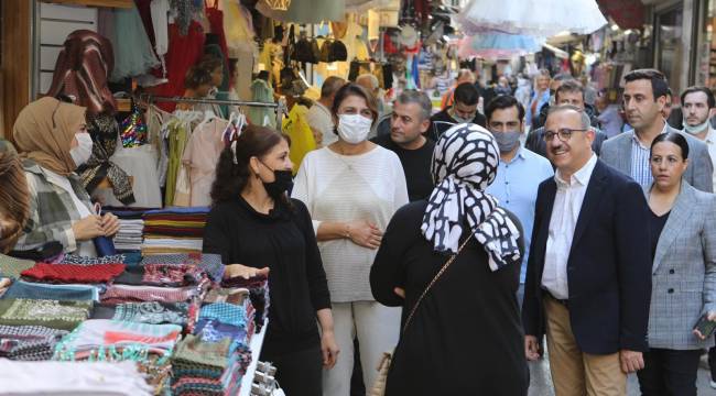 Başkan Sürekli’nin gündemi ‘Esnaf ve Kemeraltı’