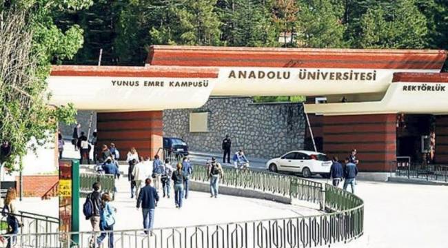 Eskişehir'de üniversitede PCR zorunluluğu kaldırıldı