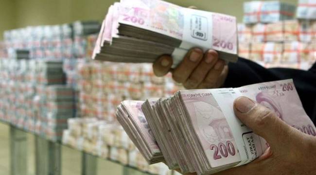 Faizler ve kur artışı bütçeyi vurdu, milyarlar eridi