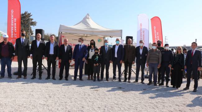 İzmirli Üreticilere 4 bin 800 Küçükbaş Hayvan Hibe Edildi