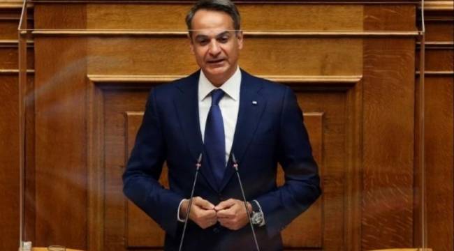 Miçotakis Türkiye 'tehdidi'ni işaret edip Fransa'yla paktı savundu