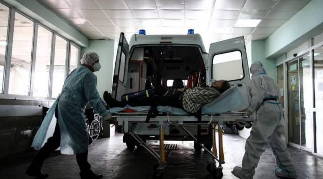 Rusya'da en yüksek günlük ölüm ve vaka sayısı kaydedildi