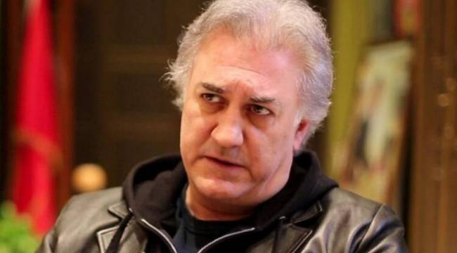 Tamer Karadağlı'dan Nihal Yalçın'a: Hanımefendi 'Selahattin Demirtaş'a özgürlük' yazmış