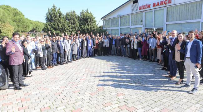 AK Parti İzmir İl Başkanı Kerem Ali Sürekli;   “Gaziemir’i görmüyorlar!”