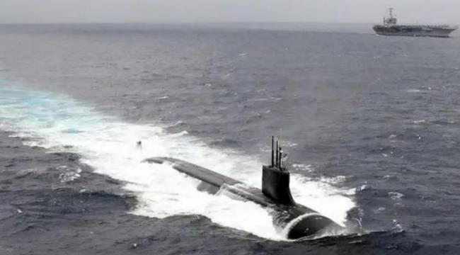 Çin'in açıklarında nükleer denizaltıyla kaza yapan ABD'li komutanlar görevden azledildi