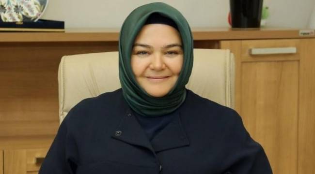 En az üç çocuk fikrinin mucidi kendini üç maaşa bağlamış