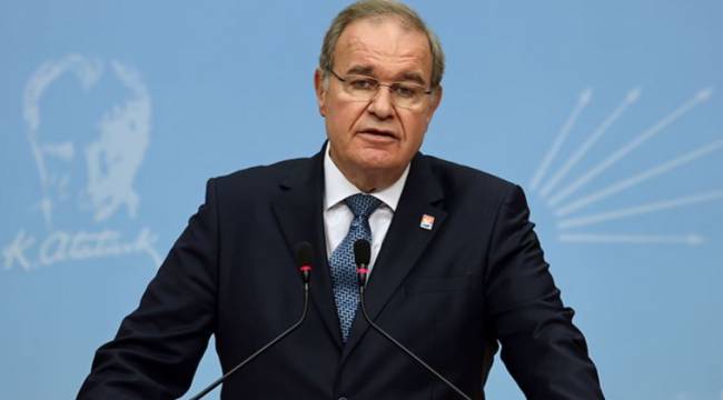 Faik Öztrak: 'O elbise Erdoğan’a birkaç beden bol gelir'