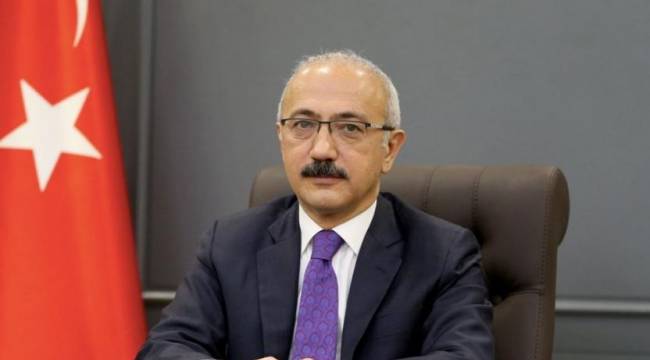 'Hazine ve Maliye Bakanı istifa etmek istiyor, Erdoğan kabul etmiyor'