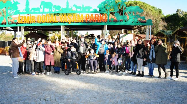 Balçovalı Engelli Çocuklar Doğal Yaşam Parkını gezdi