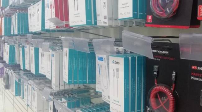 Gün içindeki zamlara yetişemeyince etiketleri kaldırdılar