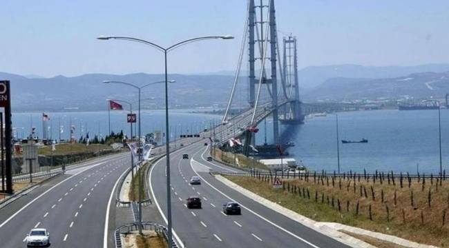 Karaismailoğlu'ndan köprü ve otoyol geçiş ücretlerine ilişkin açıklama