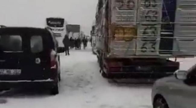 'Bebeğini ısıtmak için arabasının koltuğunu çıkarıp yakan var'