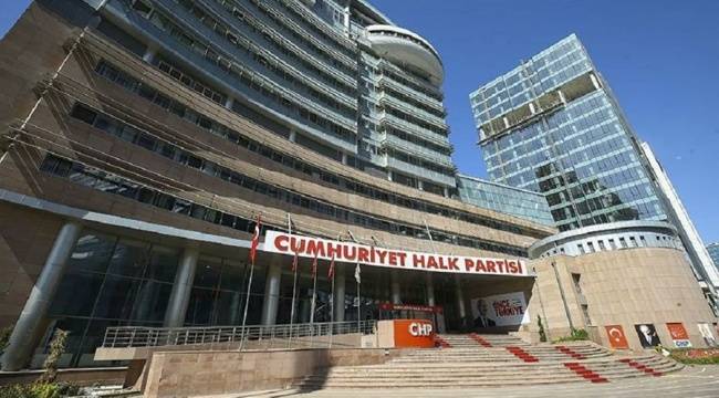 CHP kurultayı 1 yıl ertelendi