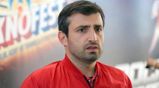 Selçuk Bayraktar'dan 'eğitim verdiğimiz için utanıyorum' diyen MIT profesörüne yanıt