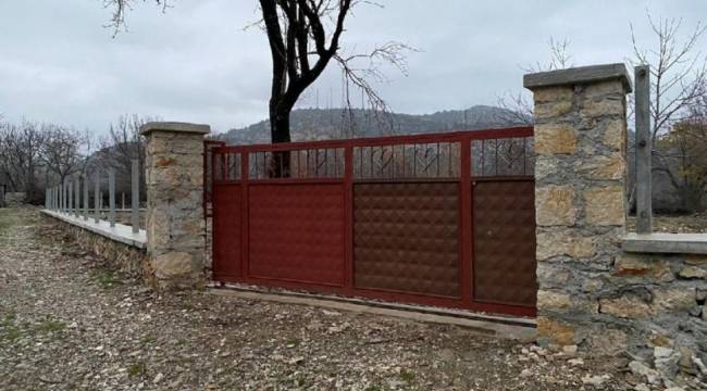 Turizm Bakanı'nın köyünde kaçak imar: Koruma Kurulu harekete geçti