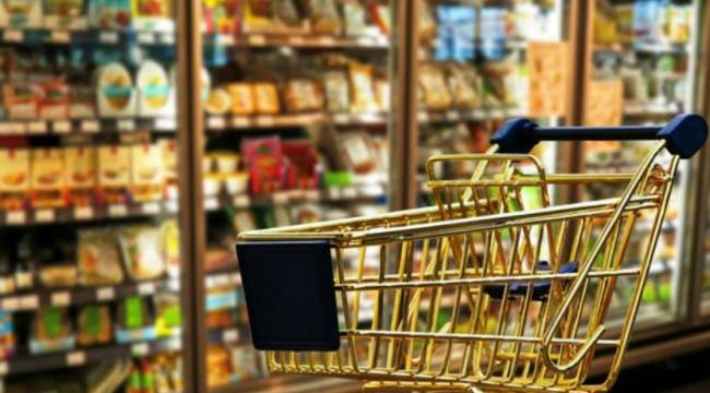 Zincir marketlerde yeni dönem: Kağıt, file veya bez çanta bulundurmak zorunlu hale getirildi