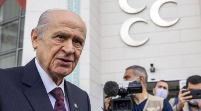 'Bahçeli pimi çekilmiş el bombasını ortaya bıraktı'