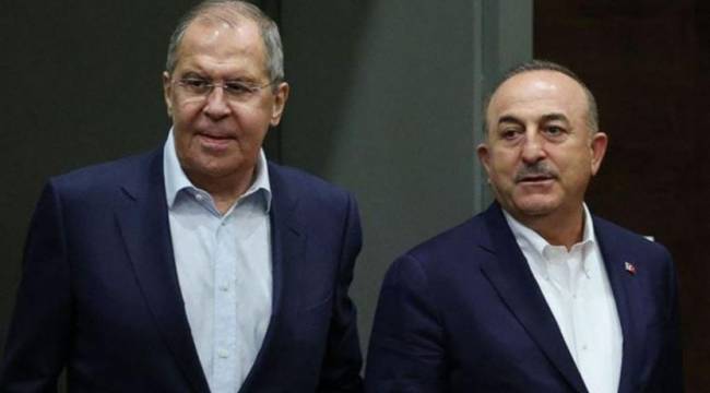 Çavuşoğlu, Rusya ve Ukrayna dışişleri bakanlarıyla görüştü