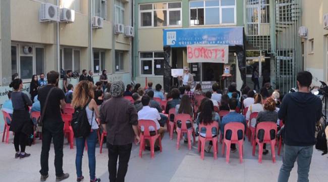 Dekan kendisini jüri atadı