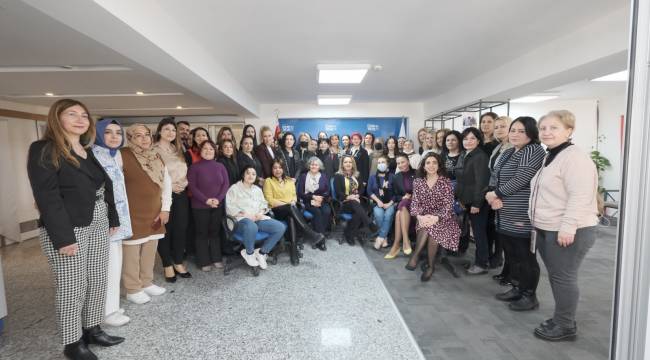 Ege’de siyasete kadınlar DEVA olacak