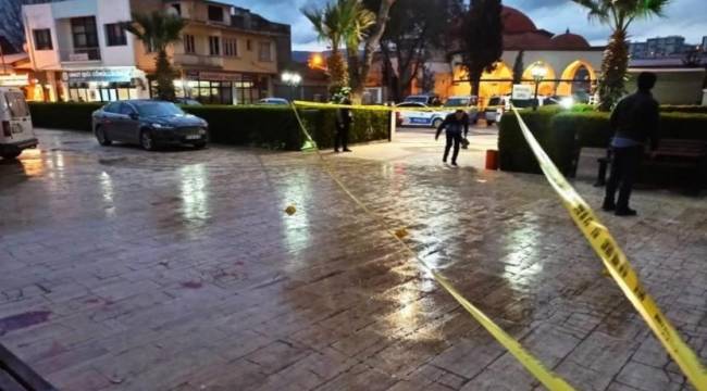 İzmir'de belediyede bıçaklı saldırı: 2 tutuklama