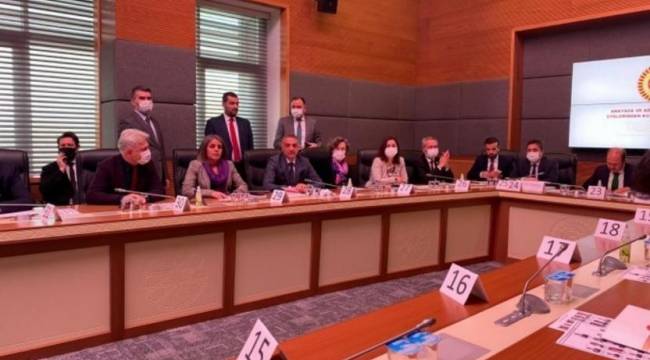 Meclis Karma Komisyonu HDP'li Semra Güzel için toplandı