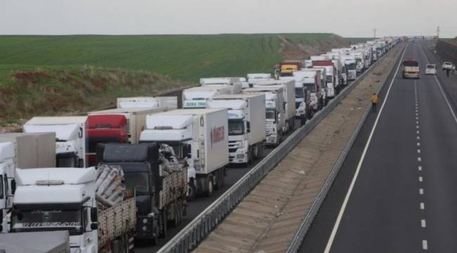 Motorin zammı: 'Bin 750 lira daha yakıta gidecek, 250 lirayla eve döneceğiz'