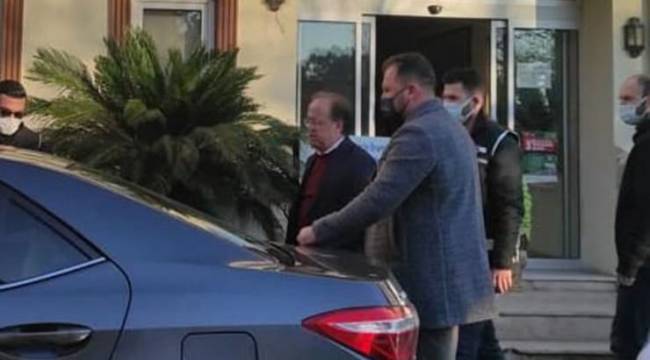 Rüşvet iddiasıyla gözaltına alınan Küçükkuyu Belediye Başkanı serbest bırakıldı