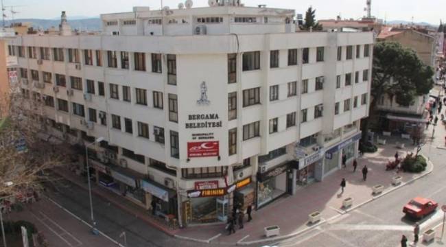 104 dükkanın elektriği kesildi, belediye yıkıma başladı