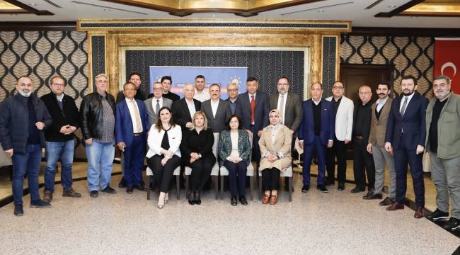 AK Parti İzmir İl Başkanı Kerem Ali Sürekli;  “Bizde gönüllük ve gönüldaşlık esastır.”